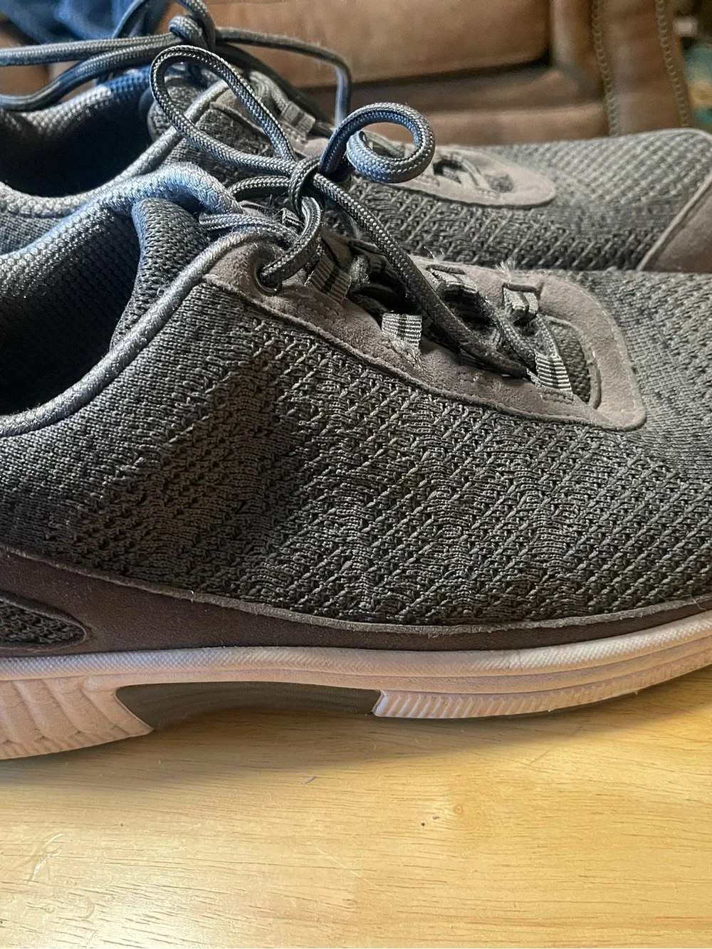 OrthoFeet Lava Stretch Knit Gray Men's Lace Shoes Size US 13 WIDE Nice Sneakers!